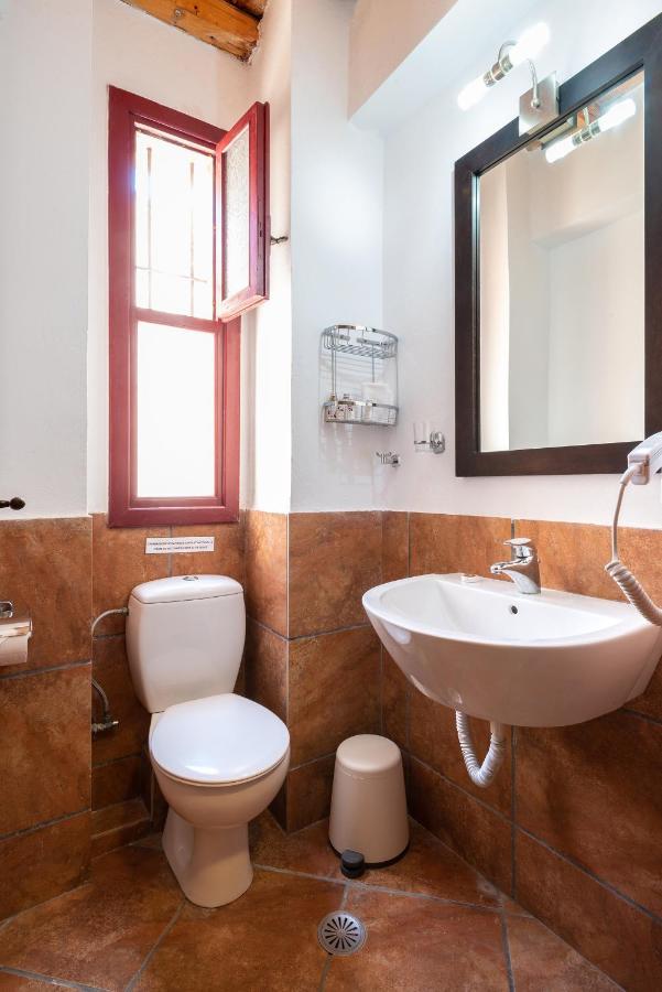 Lively Lofts By The Varos Residences Extérieur photo